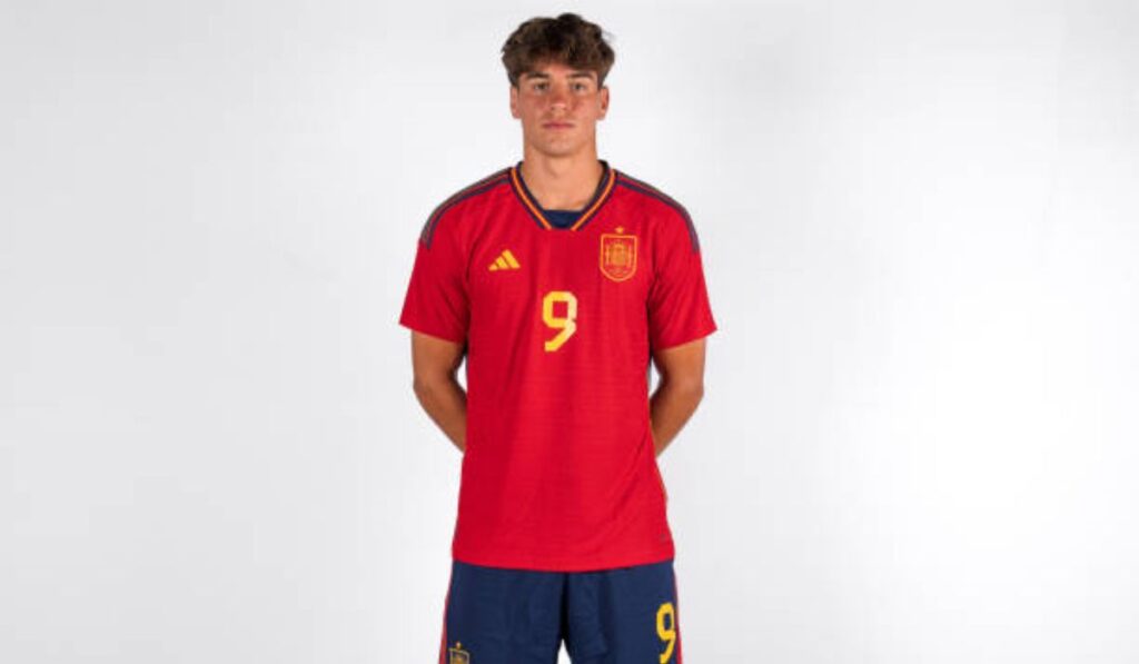 Marc Guiu Shines for Spain U19s: Chelsea Youngster's Goal Highlights Need for More Game Time